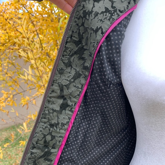 Ladies jacket - Picture 4 of 5